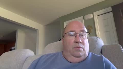 pickme11113 online show from October 28, 5:37 pm