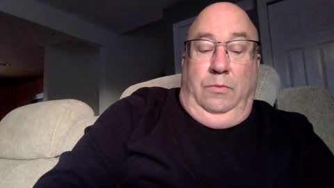 pickme11113 online show from December 13, 12:39 pm