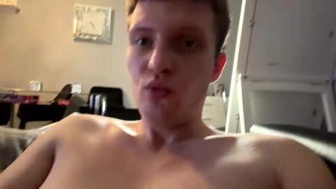 pieciaof online show from February 7, 8:25 pm