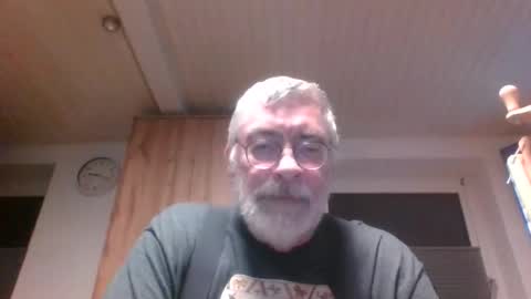 Michael online show from November 19, 8:20 pm