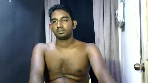 rayvienn online show from April 22, 11:15 am