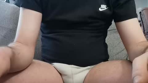 Snapshot of pladplad chatting on December 29, 10:12 am PLADPLAS online show from December 29, 10:12 am