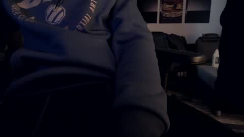 Hello ask me  . Im glad  to see you here in my room. Welcome PVT is open online show from November 22, 9:09 am