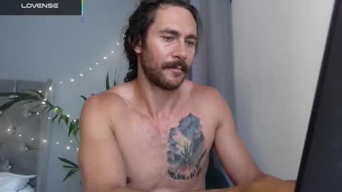 pleasure online show from November 22, 9:58 pm