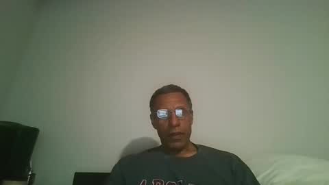Snapshot of poolguy2496 chatting on October 18, 12:59 am poolguy2496 online show from October 18, 12:59 am