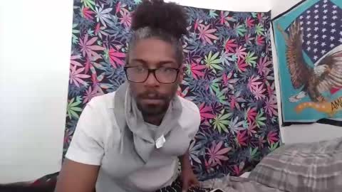 Snapshot of presidentialbryana chatting on October 29, 5:05 pm Libra Lamont online show from October 29, 5:05 pm