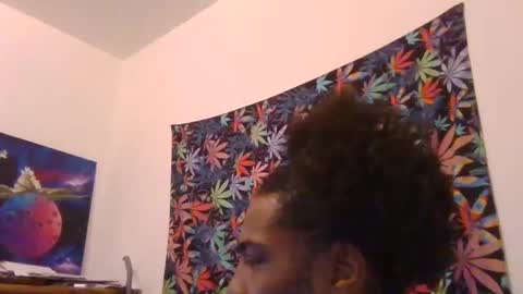 Snapshot of presidentialbryana chatting on February 25, 1:09 am Libra Lamont online show from February 25, 1:09 am