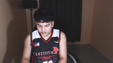 Snapshot of prince_killian chatting on October 6, 10:31 am Killian online show from October 6, 10:31 am