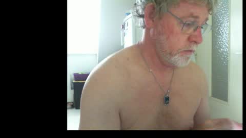 ptitrouquin online show from September 18, 7:10 am