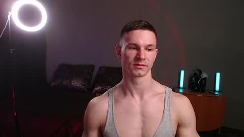 puremenshape online show from April 28, 7:57 am