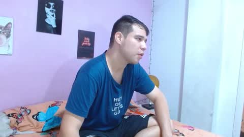  Queen night  online show from January 12, 12:53 pm