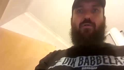 quintinvw0011 online show from September 8, 6:40 pm