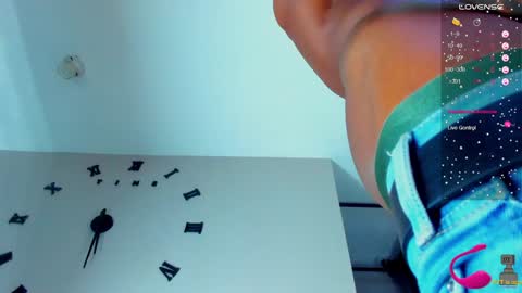 Andres H online show from December 24, 8:55 am