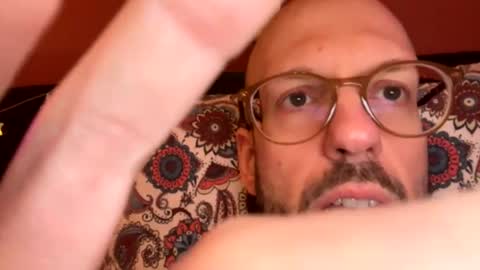 HugeSecret online show from January 15, 2:42 pm