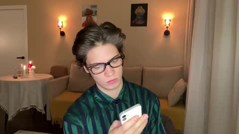 AliceEve online show from January 11, 6:44 pm