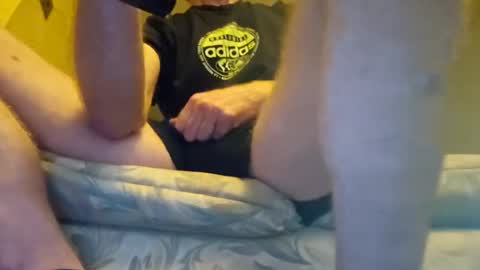 redrodridding online show from November 2, 12:15 am