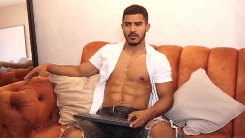 Reik online show from October 21, 12:19 pm