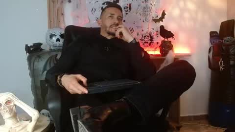   REIKO  online show from October 24, 8:54 pm