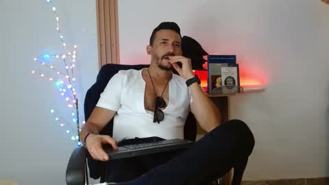   REIKO  online show from January 10, 7:28 pm