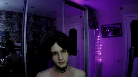 Snapshot of remitrash chatting on October 10, 1:38 pm RemiTrash online show from October 10, 1:38 pm