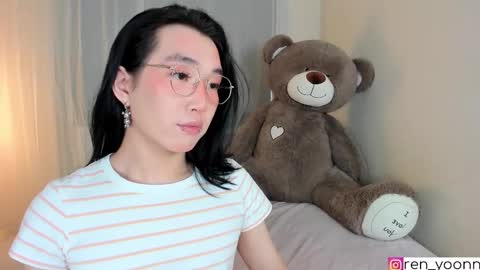 Ren online show from March 19, 8:06 am