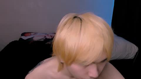 rennuts online show from February 21, 5:36 pm