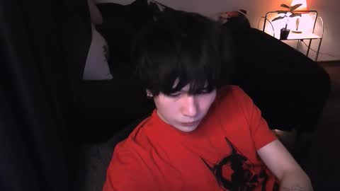 rennuts online show from December 4, 3:52 pm