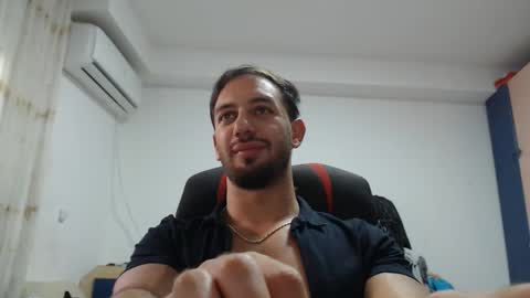 Snapshot of revivedunknown chatting on September 24, 1:42 pm Chris online show from September 24, 1:42 pm