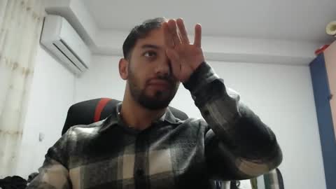 Snapshot of revivedunknown chatting on January 11, 1:11 pm Chris online show from January 11, 1:11 pm