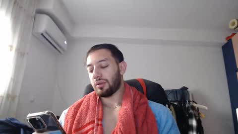 Snapshot of revivedunknown chatting on February 15, 12:22 pm Chris online show from February 15, 12:22 pm