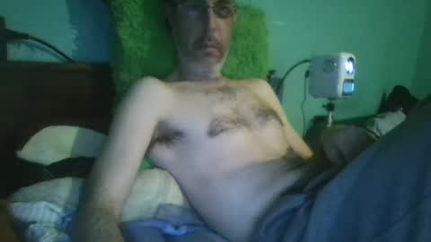 reyes_albert2006 online show from February 18, 3:10 am