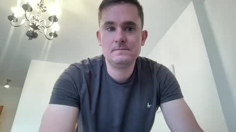 londongent online show from December 16, 12:16 pm