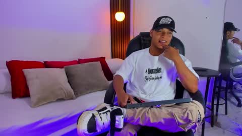 Ricky  online show from February 22, 8:26 pm