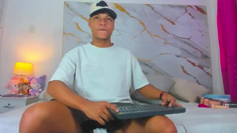 Ricky  online show from October 24, 1:24 pm