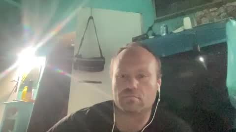 Snapshot of rickygeez chatting on January 18, 5:04 pm penisaurisrex online show from January 18, 5:04 pm