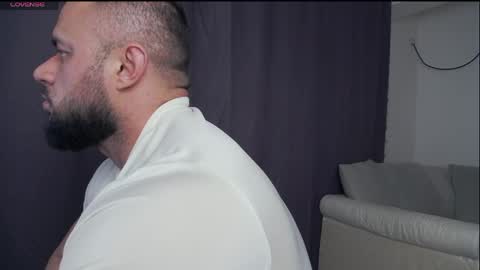 rickymiami1 online show from April 1, 7:55 pm