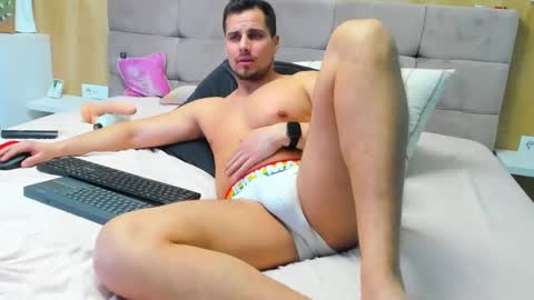 Ricky online show from March 11, 10:07 am