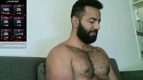 SebasRoa online show from February 5, 2:37 pm