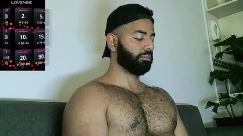 SebasRoa online show from December 17, 3:39 pm