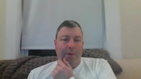 rob_bower_guy online show from January 18, 3:08 am