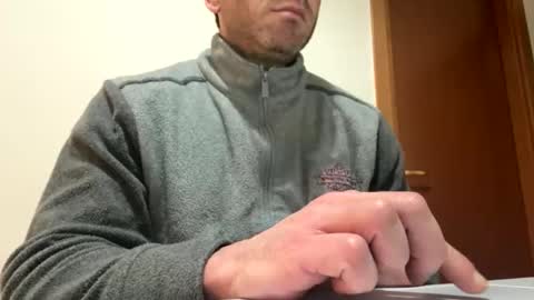 roberpierre_ho online show from February 28, 1:15 am