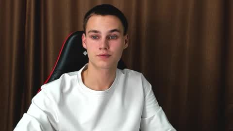 robert10211 online show from October 21, 3:59 pm