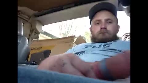 robertd5094 online show from March 8, 3:43 pm