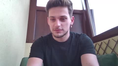 Roberto online show from February 2, 6:48 am