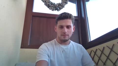 Roberto online show from December 16, 7:04 am