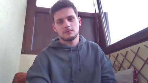 Roberto online show from December 3, 7:41 am