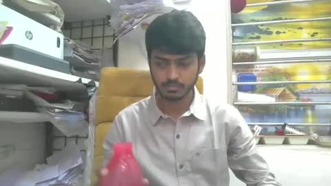 Snapshot of robertsalia220 chatting on February 19, 6:33 am Robertsalia online show from February 19, 6:33 am