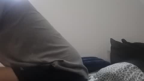 Snapshot of robertxxxpo chatting on March 8, 1:34 pm Zenek online show from March 8, 1:34 pm