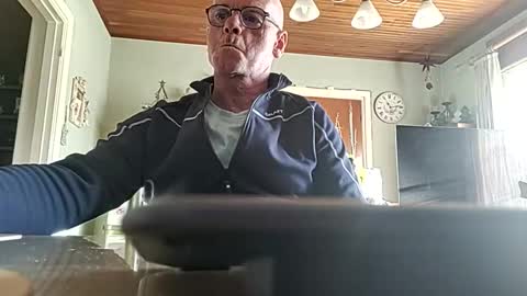 robke1966 online show from January 13, 10:14 am