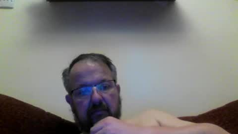 robxx32 online show from February 23, 12:01 am